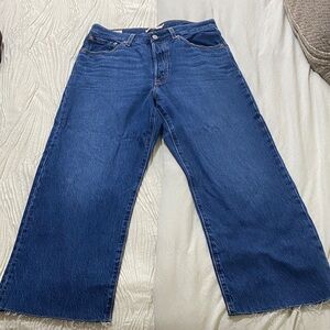 Levi's Women's Blue Ankle Jeans